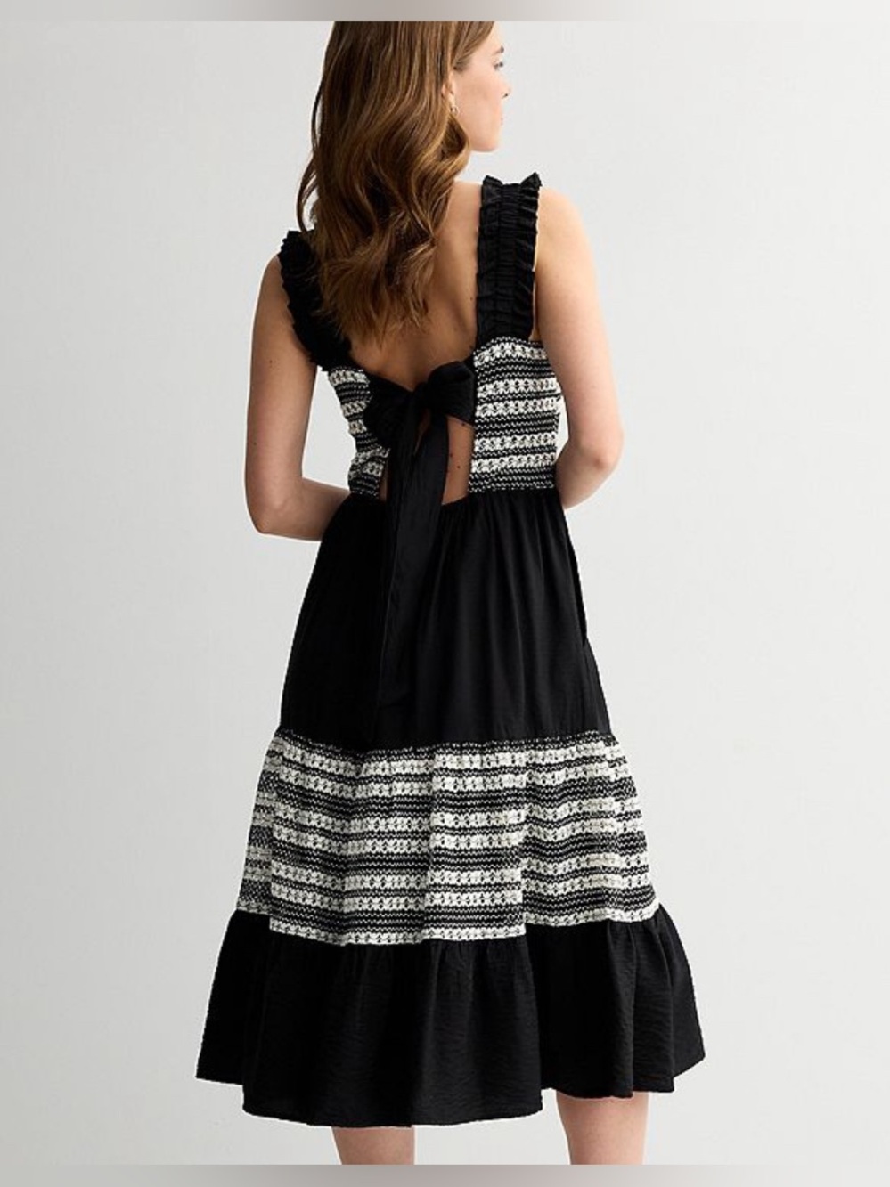 NEW…Draper James Crochet Tiered Midi Dress - Picture 2 of 5